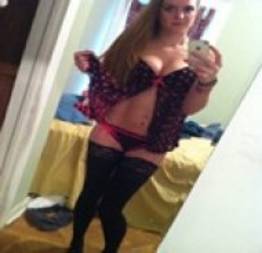 Gatas de lingerie