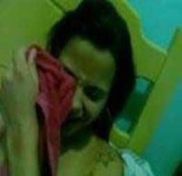 Casal amador filma trepada e cai na net