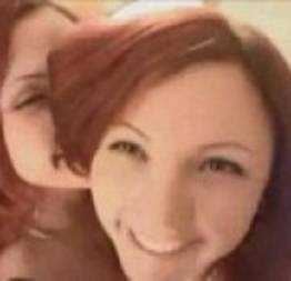 Ruivinhas aprontando sozinhas em casa