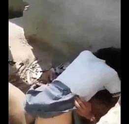 Novinha que não sabe sentar dando pro aluno que não sabe foder