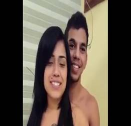 Betina safada em seu primeiro porno de Brad Montana