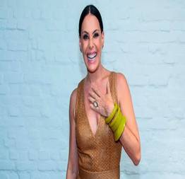 Carolina ferraz pelada em cena de sexo na novela o astro