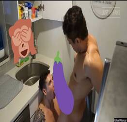 Rafael Alencar está pronto para Jantar e causou comendo boyzinho na cozinha!